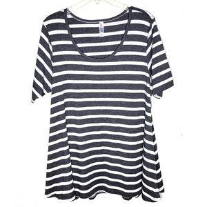 LuLaRoe gray white stripe XL short-sleeve top tunic flowy large scoop neck